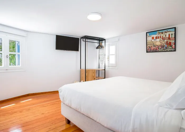 Skepi Rooms